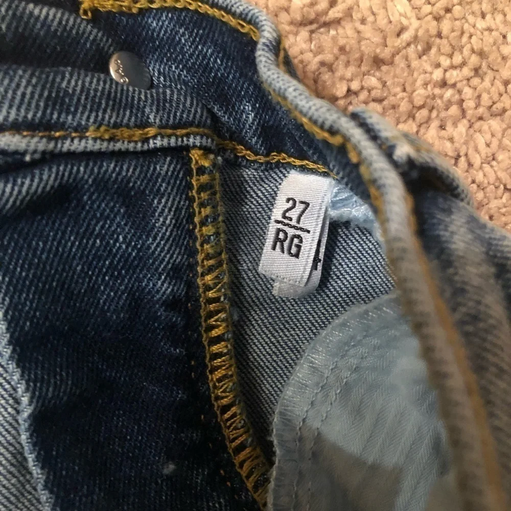 3/$25 🙌🏼 GAP Long Cutoff Shorts Regular True Skinny 27
